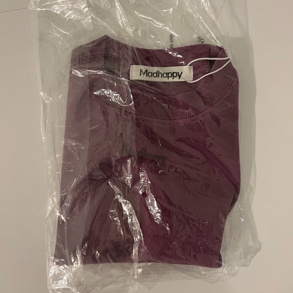 NWT Madhappy Classic Ribbed Baby tee size small - Picture 3 of 3